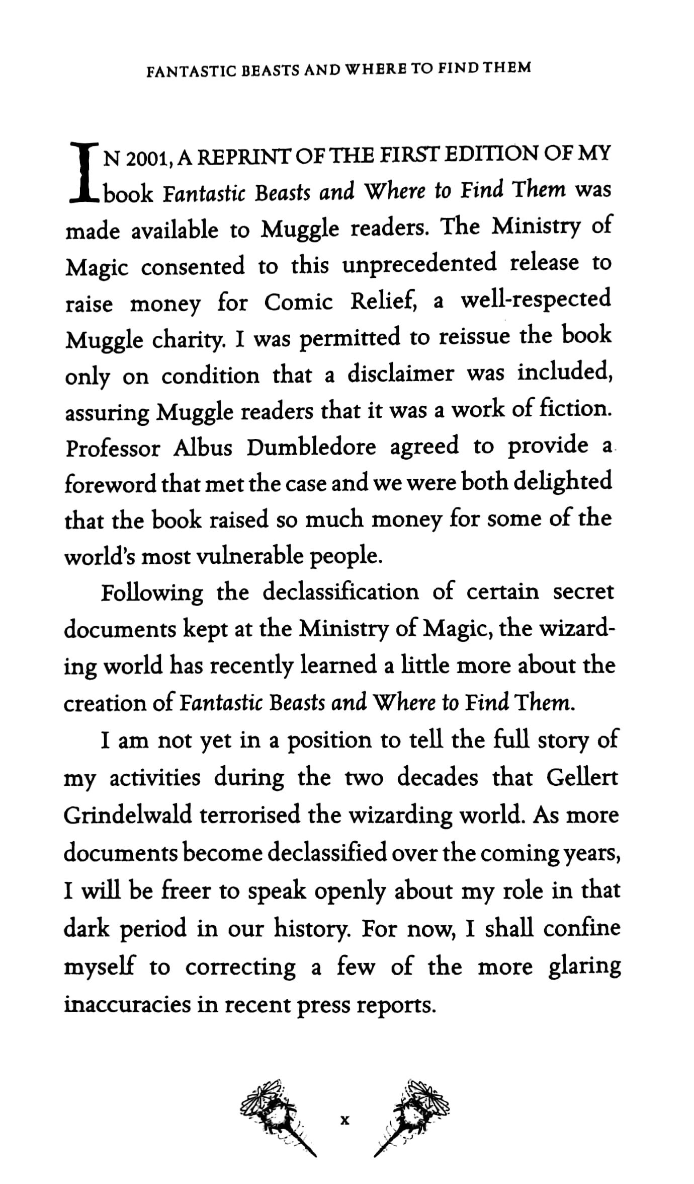Sách Fantastic Beasts And Where To Find Them: Hogwarts Library Book