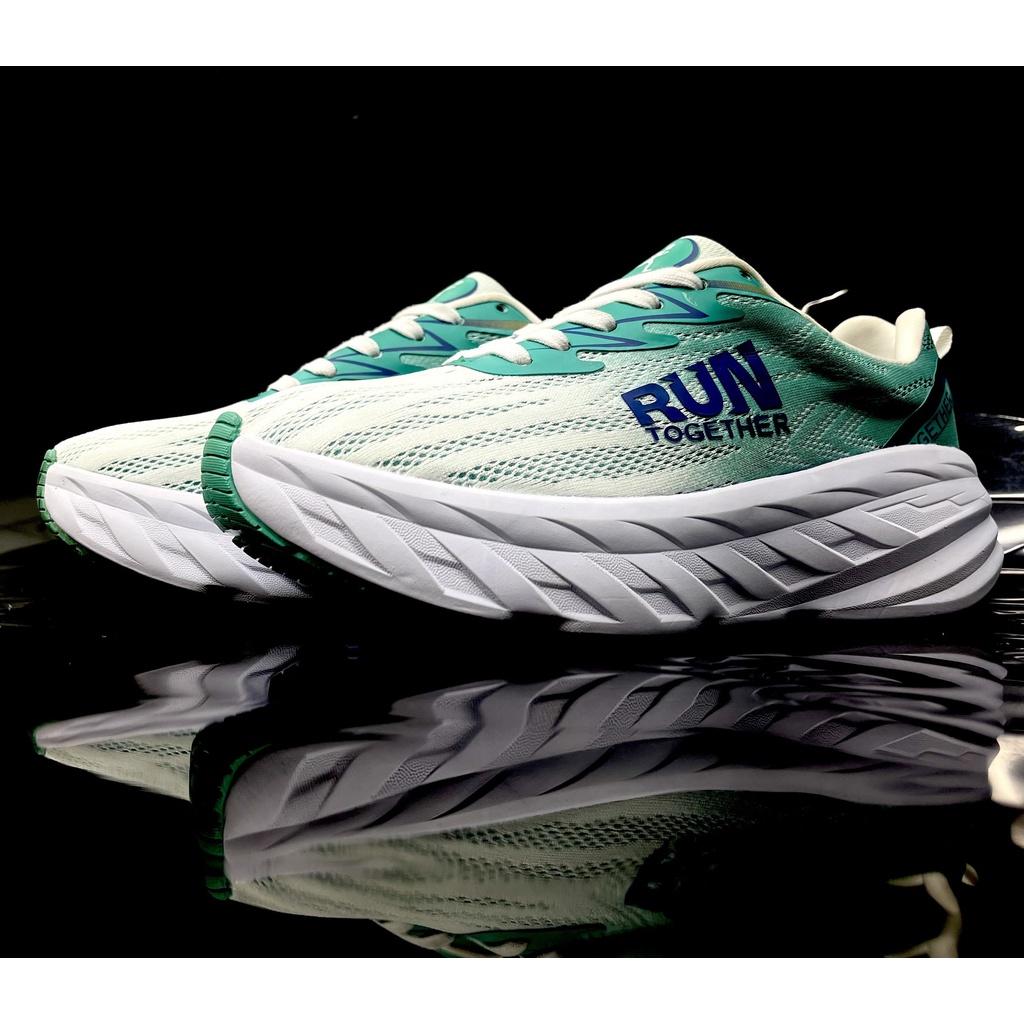 Giày thể thao chạy bộ Run Together công nghệ gắn chip thông minh - Giày sneaker màu xanh đế cao