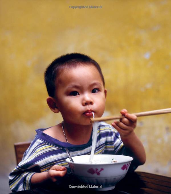 Sách Vietnamese Street Food