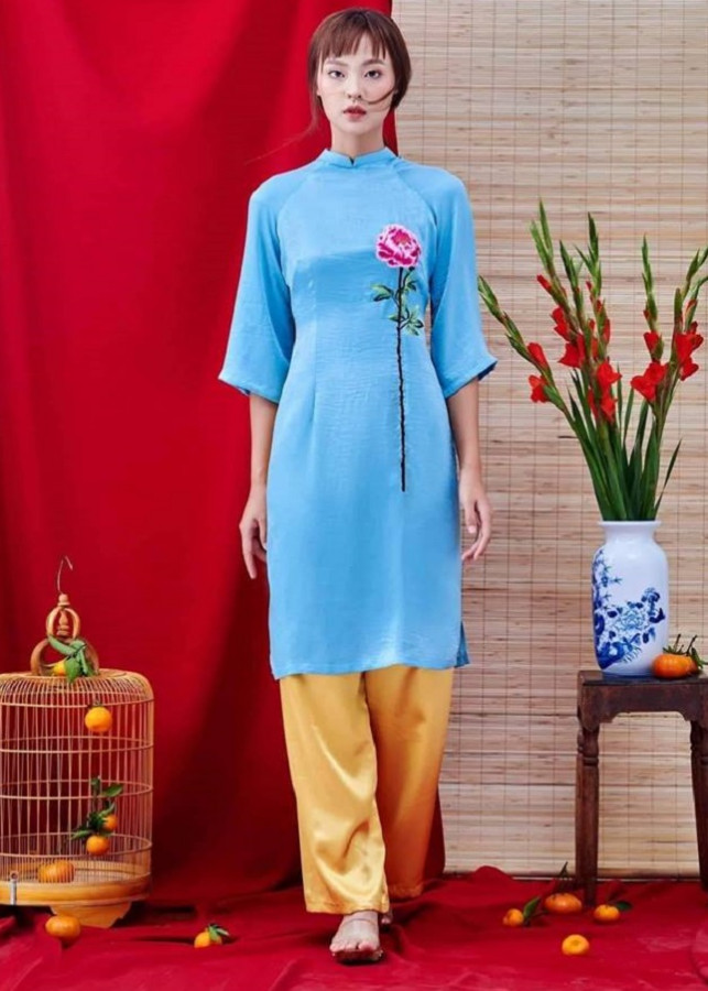 Áo Dài Lụa Thêu