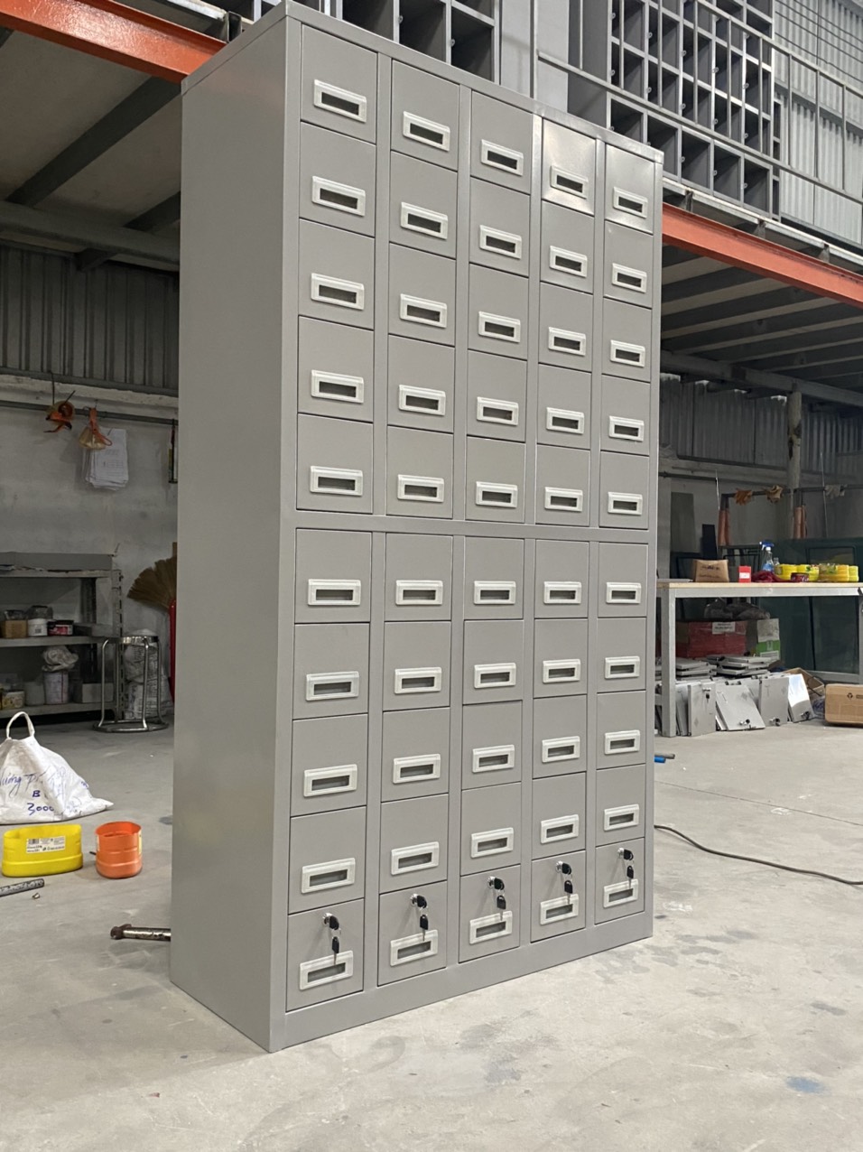 Tủ locker 50 ngăn kéo, tủ locker, tủ sắt locker, tủ sắt 50 cánh để điện thoại