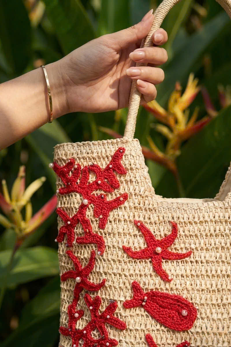Giỏ Cói Tote Mềm Trang Trí Móc Len thời trang thiết kế Hity Acc018