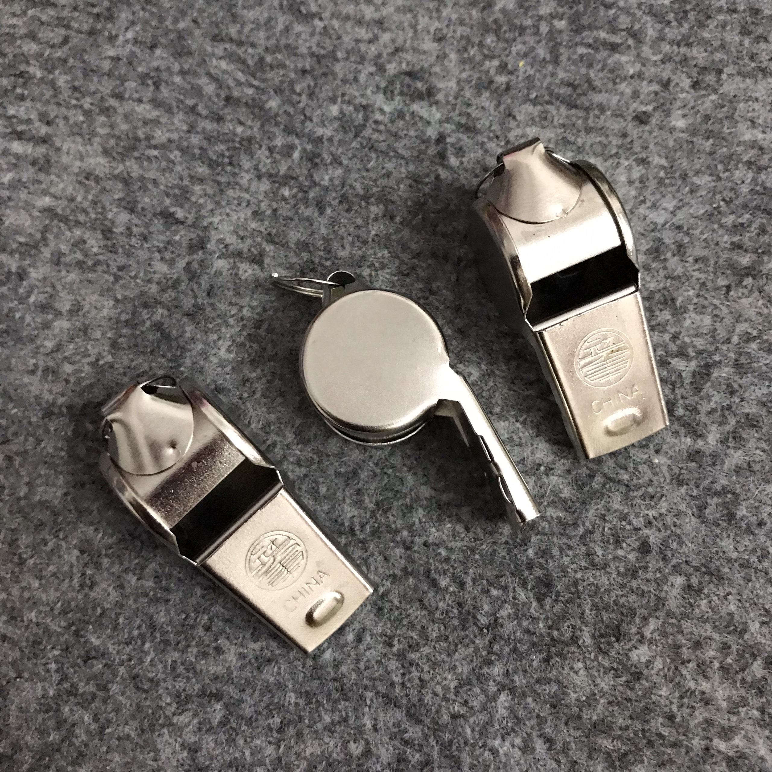 Còi sắt thể thao cao cấp