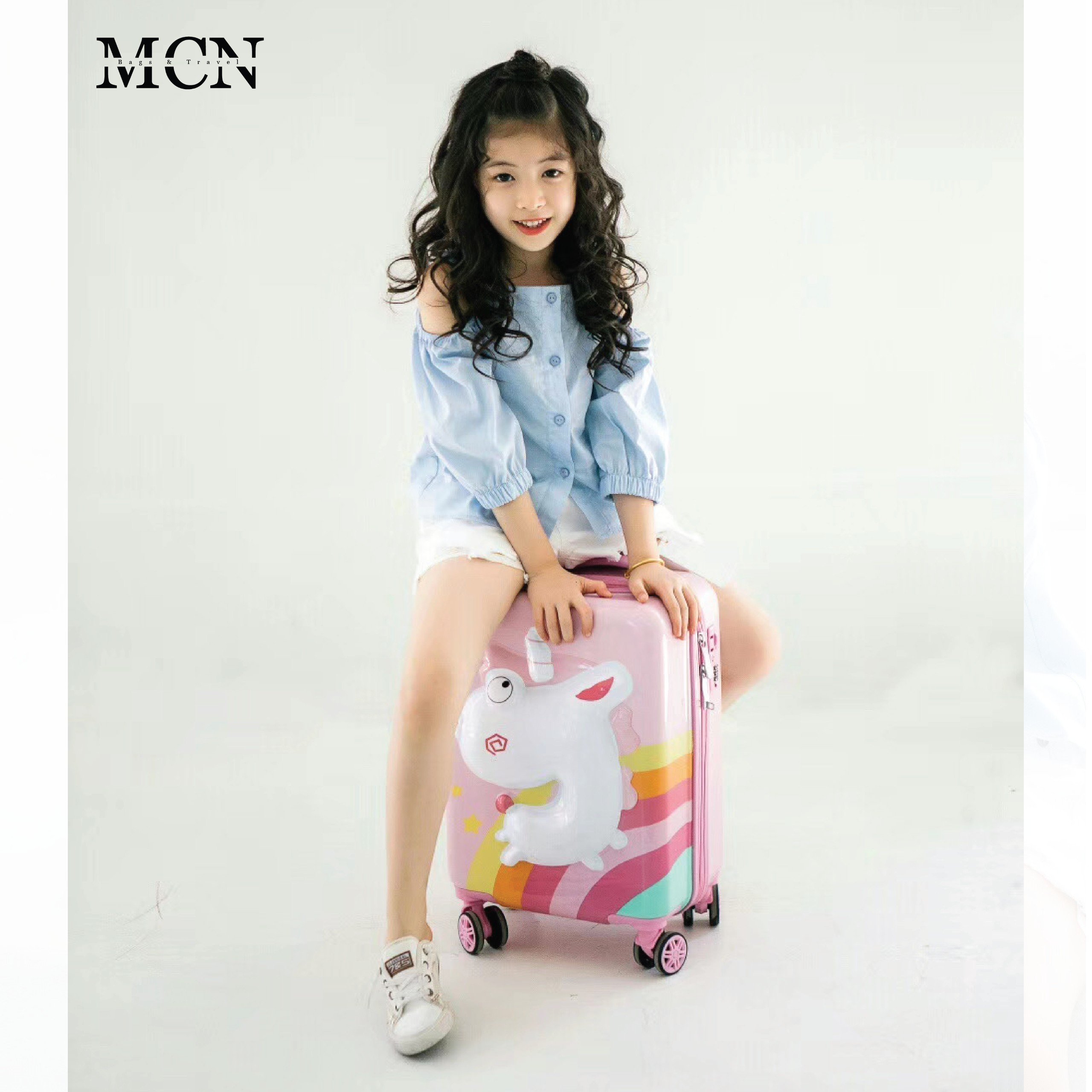 Vali Kéo Nhựa Cho Bé BEDDYBEAR In Hình Dập Nổi 3D Sư Tử Size Xách Tay 17 inch BJX-LV-001-SUTU - Hàng Chính Hãng