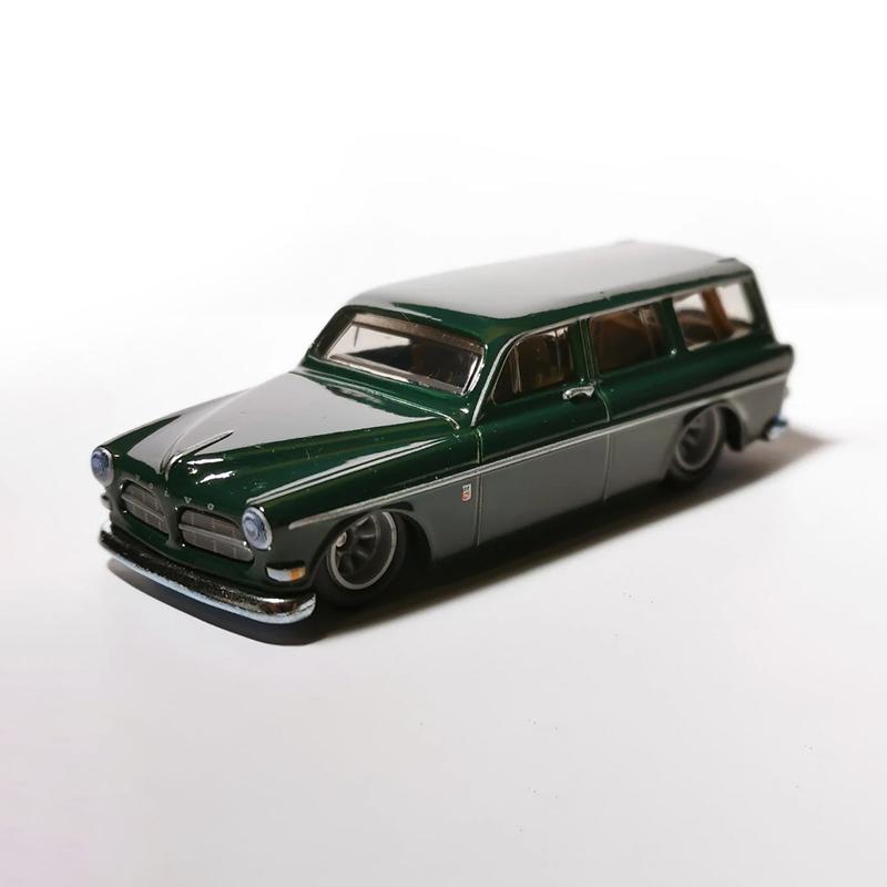 Đồ Chơi HOT WHEELS Siêu Xe Hot Wheels Sang Trọng Volvo P220 Amazon Estate GRJ64/FPY86