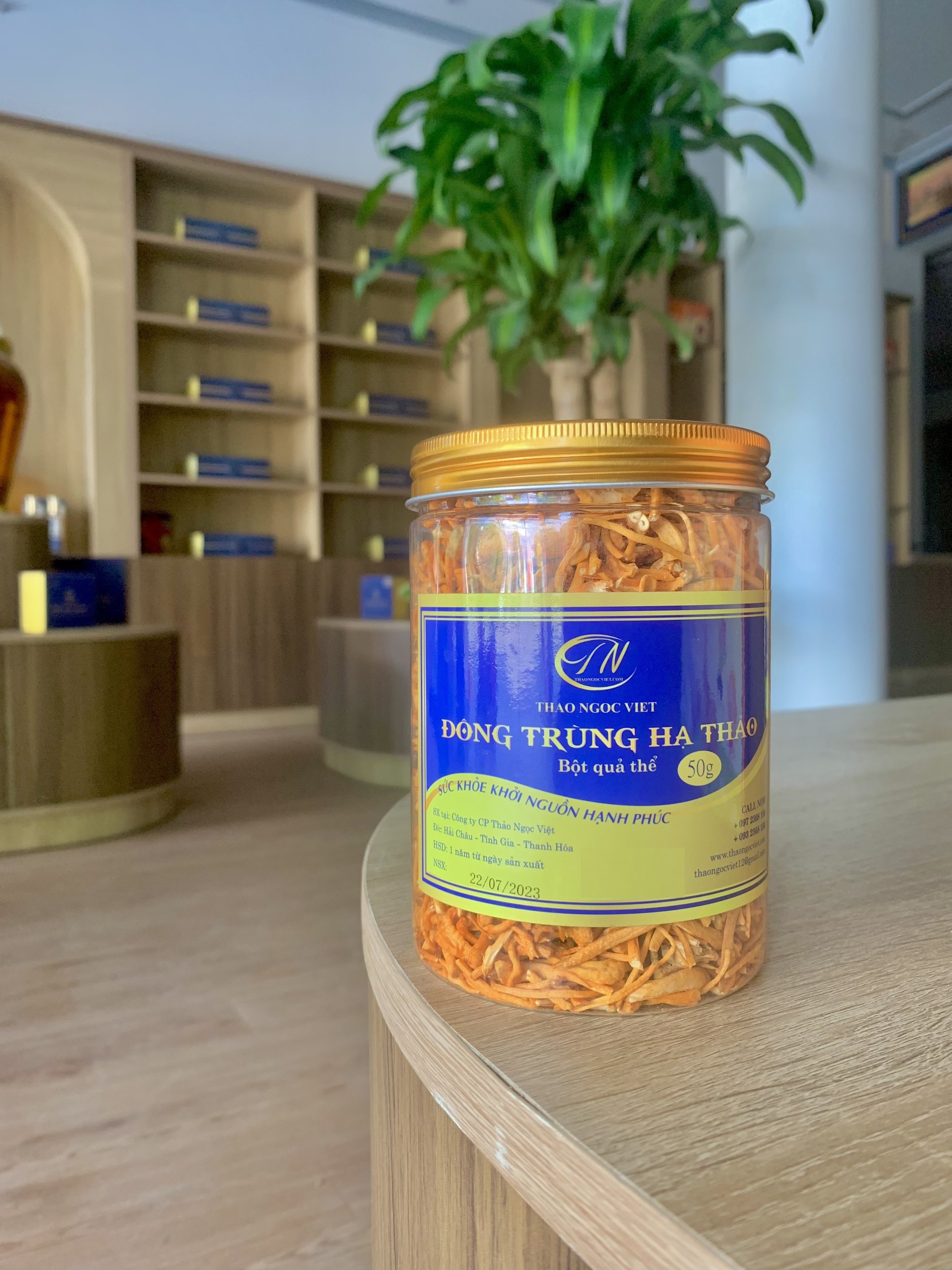 Đông trùng hạ thảo sấy thăng hoa, loại 2- 50g chính hãng