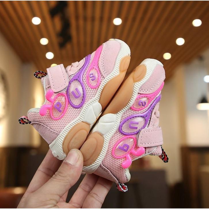 Giày tập đi, giày sneaker, giày thể thao heo Peppa (3 màu)