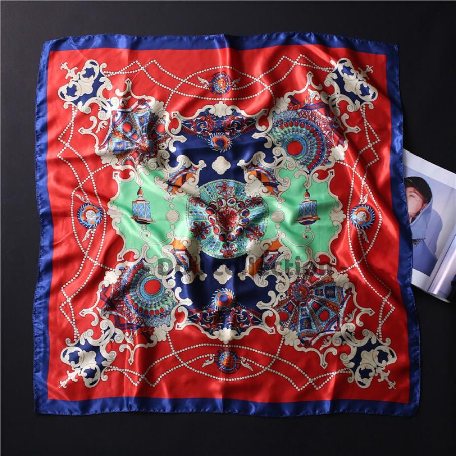 Khăn Lụa Vuông Làm Yếm Họa Tiết Vương Miện Sang Trọng - Chất Liệu Satin - 90x90cm - Mã KL024