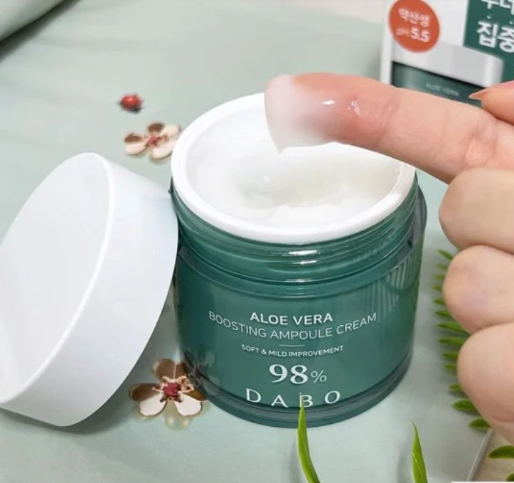 KEM DƯỠNG LÔ HỘI DƯỠNG ẨM CHUYÊN SÂU SIÊU DƯỠNG CHẤT CÂN BẰNG TỰ NHIÊN PH 5.5- DABO ALOE VERA BOOSTING AMPOULE CREAM