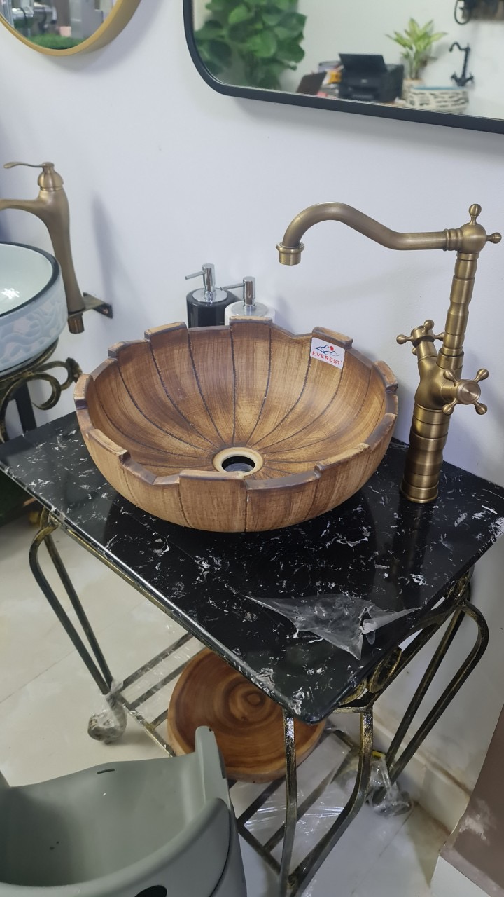 Lavabo đặt bàn - chậu sứ Mỹ thuật ( bảo hành 10 năm )