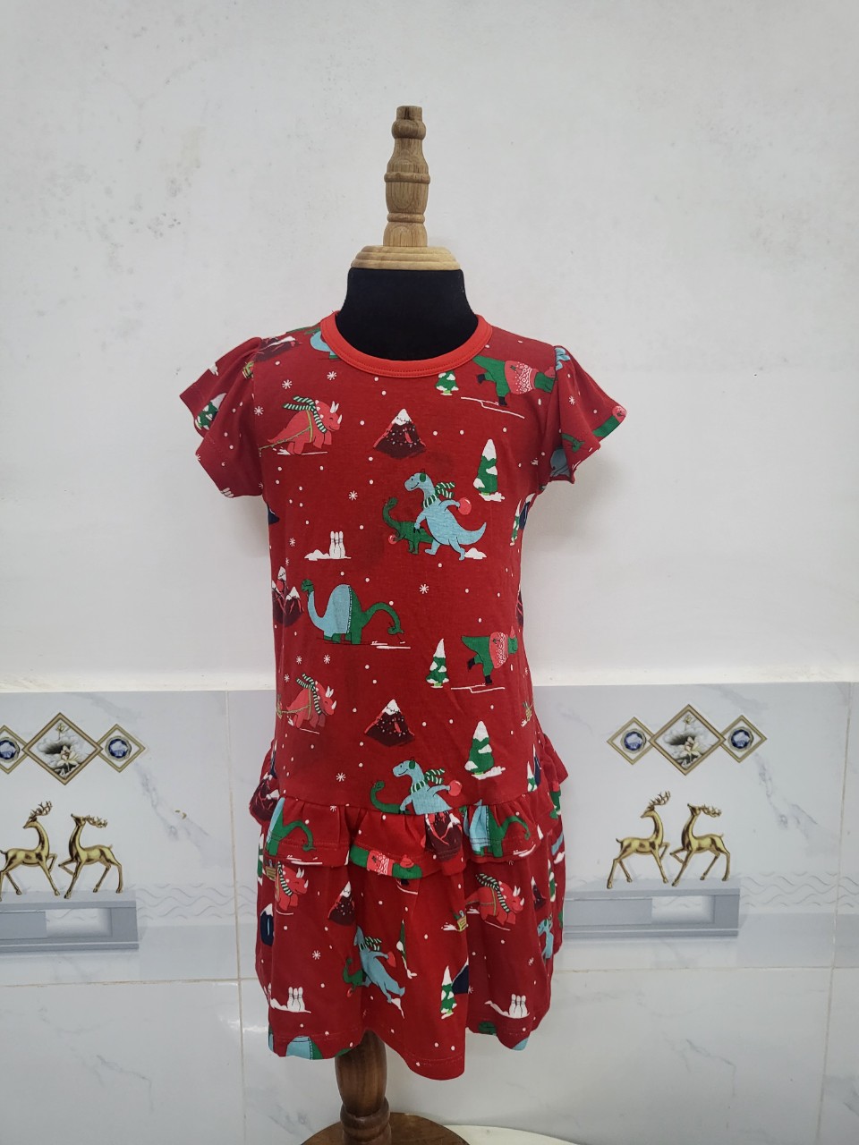 ĐẦM BÉ GÁI 2 BÈO ĐỎ HV NOEL