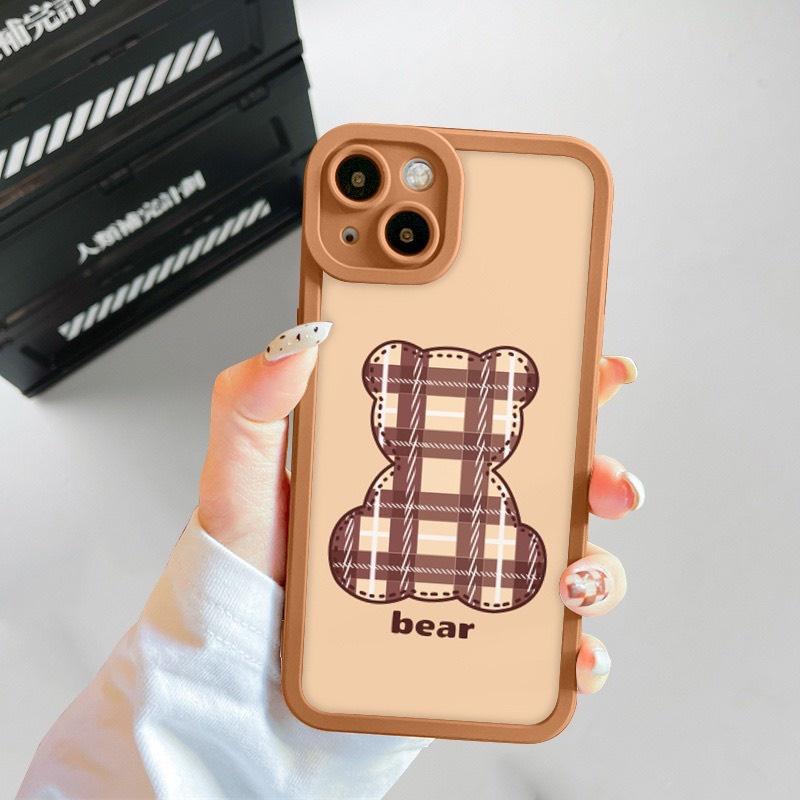 Ốp Lưng lP Bear Caro Lưng Bóng Viền Vuông 6/6plus/6s/6splus/7/7plus/8/8plus/x/xr/xs/11/12/13/pro/max/plus/promax