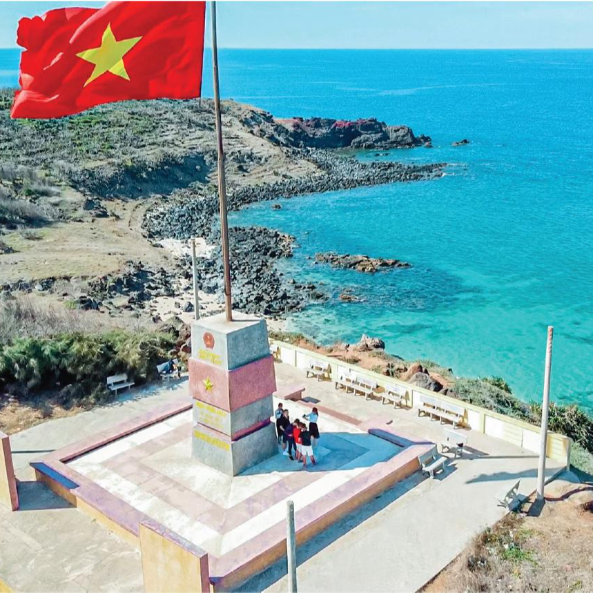 Tour Phú Quý Nơi Giữ Trái Tim Du Khách 3N3Đ - Gành Hang - Bãi Nhỏ - Hồ Vô Cực - Vịnh Triều Dương - Ngọc Hải Đăng - Bãi Lăng - Lặn Ngắm San Hô Hòn Tranh Hoặc Hòn Đen