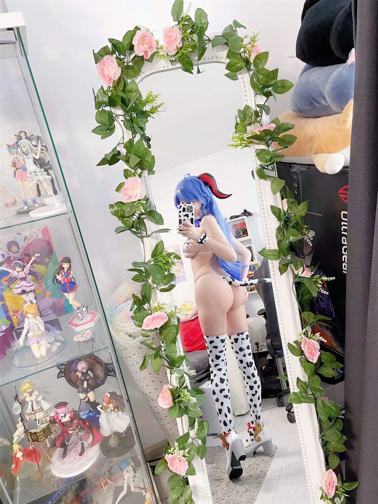 hình cosplay chapter 39 64