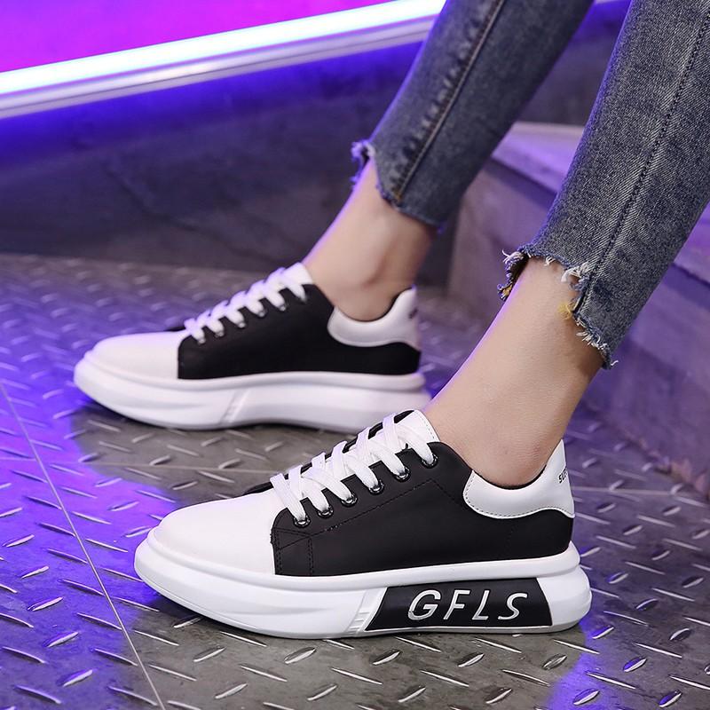 Giày Sneaker Màu Trắng Thiết Kế Đơn Giản Thời Trang Dành Cho Nữ