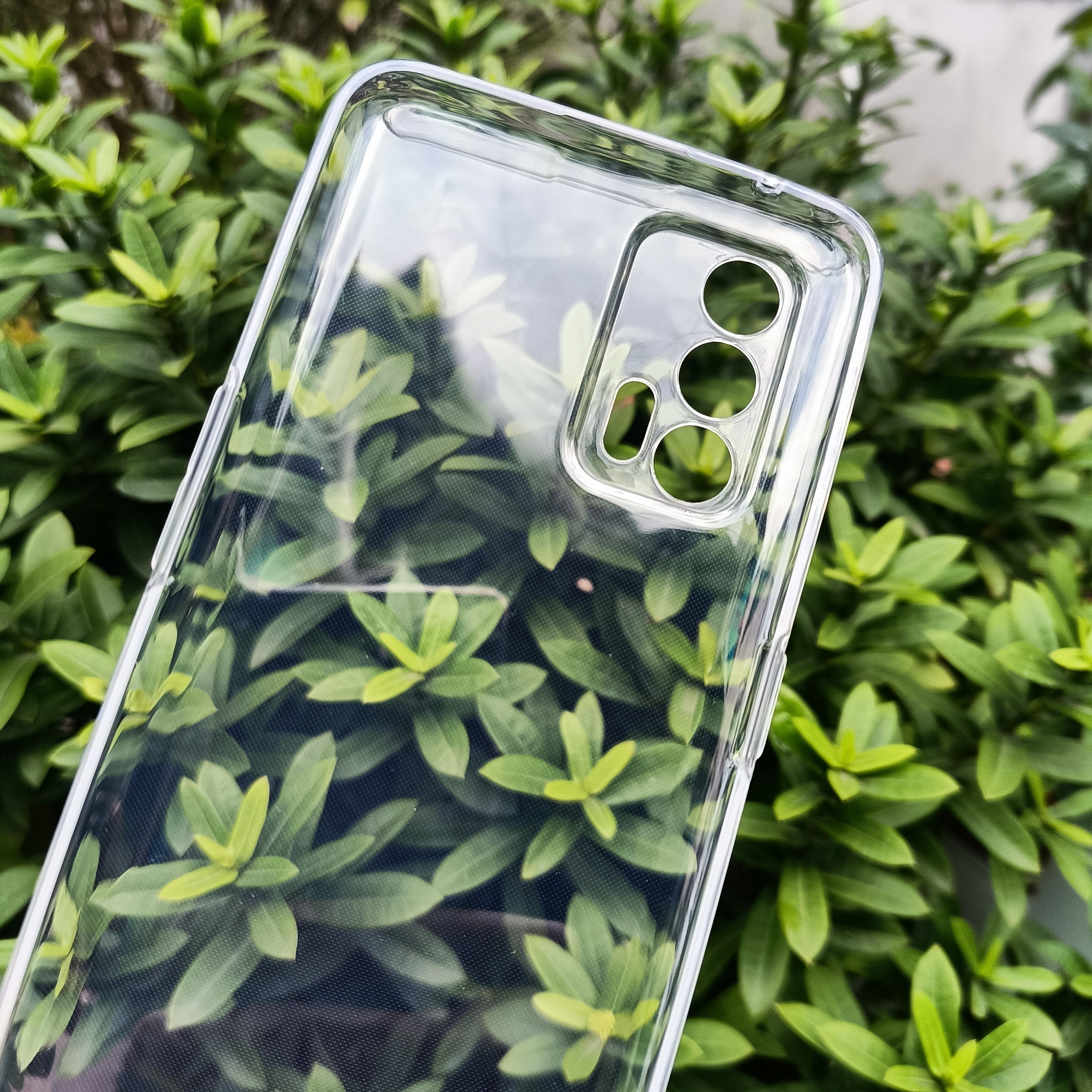 Ốp Lưng Dẻo Gor Cho Realme GT 5G, GT Neo, GT Neo Flash Edition Trong Suốt, Có Gờ Bảo Vệ Camera, Hãng Gor - Hàng nhập khẩu