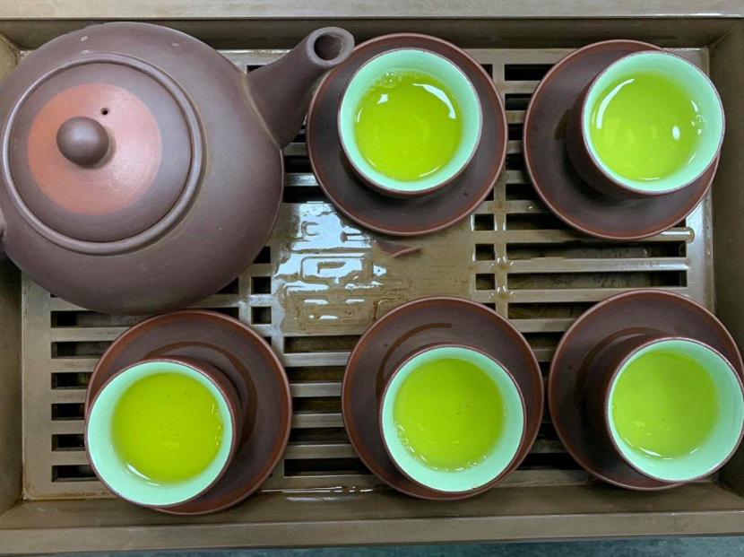 Combo 02 hộp trà xanh tân cương thái nguyên - Trà đinh tứ quý 100 gram