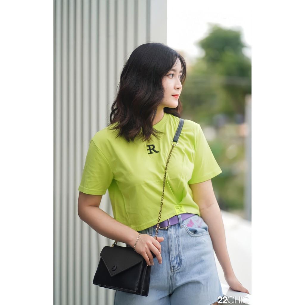 Quần shorts jeans thêu họa tiết - 22CHIC