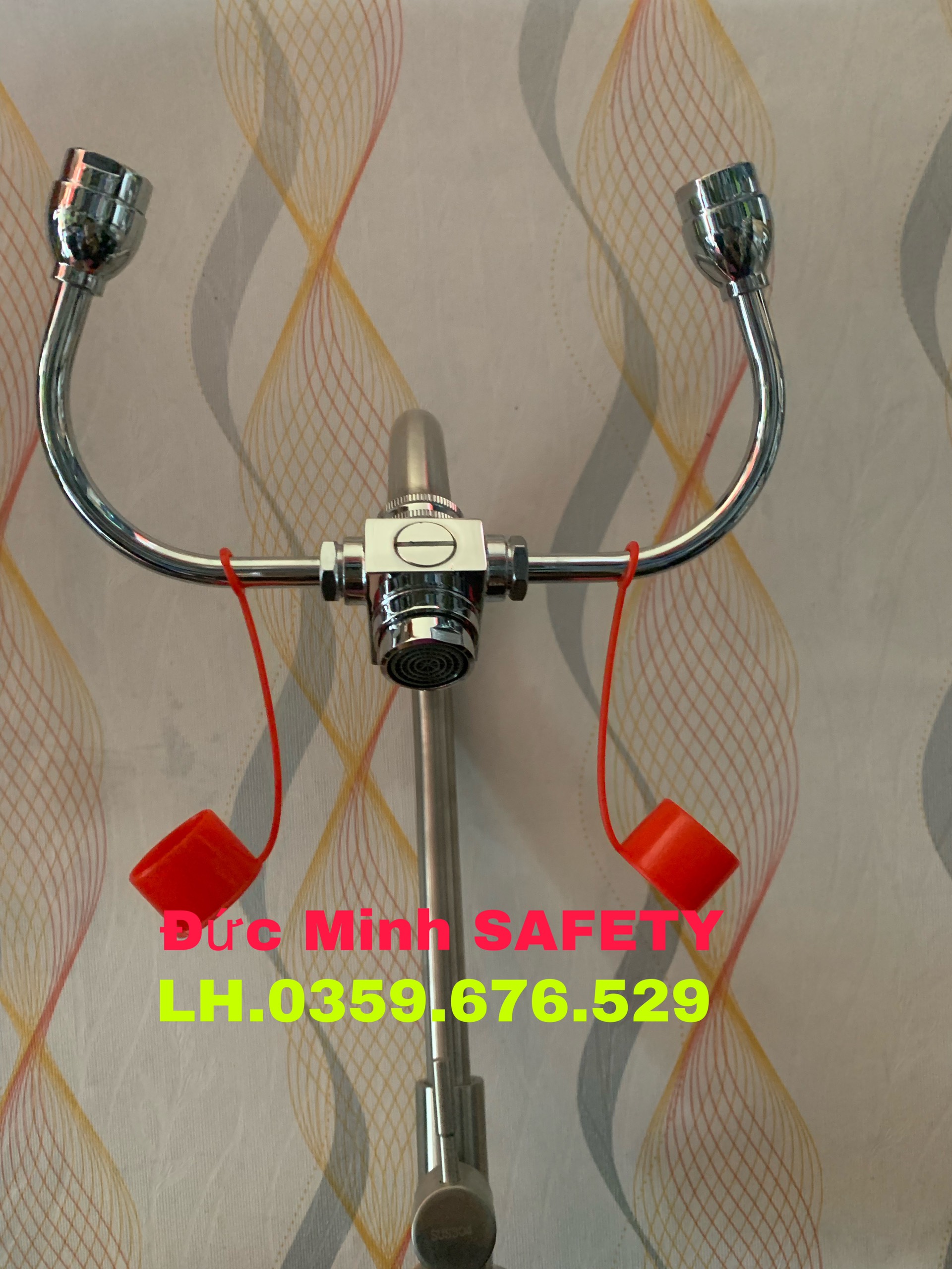 Vòi rửa mắt khẩn cấp kết hợp rửa tay inox 304 chất lượng cao