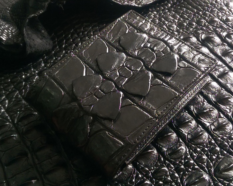 Ví Da Cá Sấu Đuôi Gai To - Đen