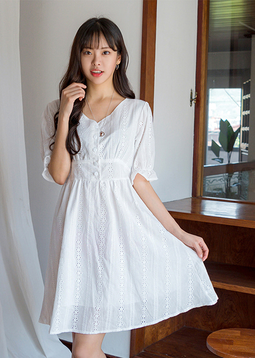 Đầm Ren Mềm Mại Freesize