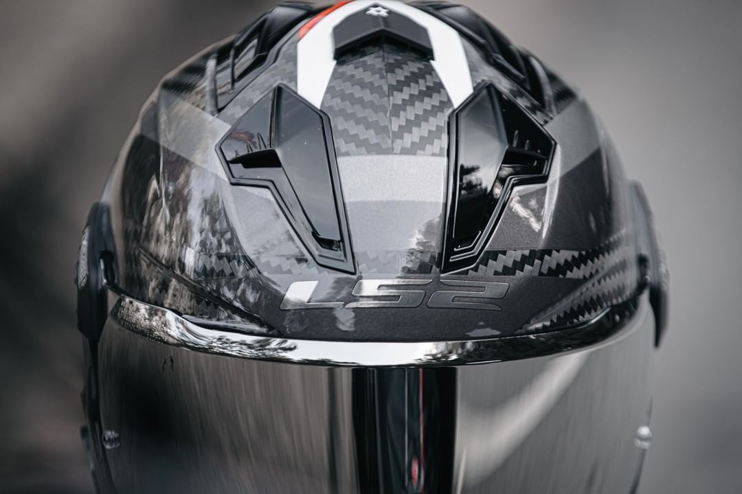 Mũ Cào Cào LS2 MX701 Explorer Carbon