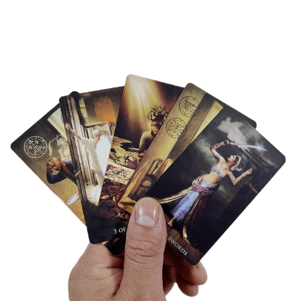 [Mạ Cạnh] Bộ Bài Madhouse Tarot Hộp Thiếc Mạ Cạnh Vàng 78 Lá 98x58 Mm Đá Thanh Tẩy
