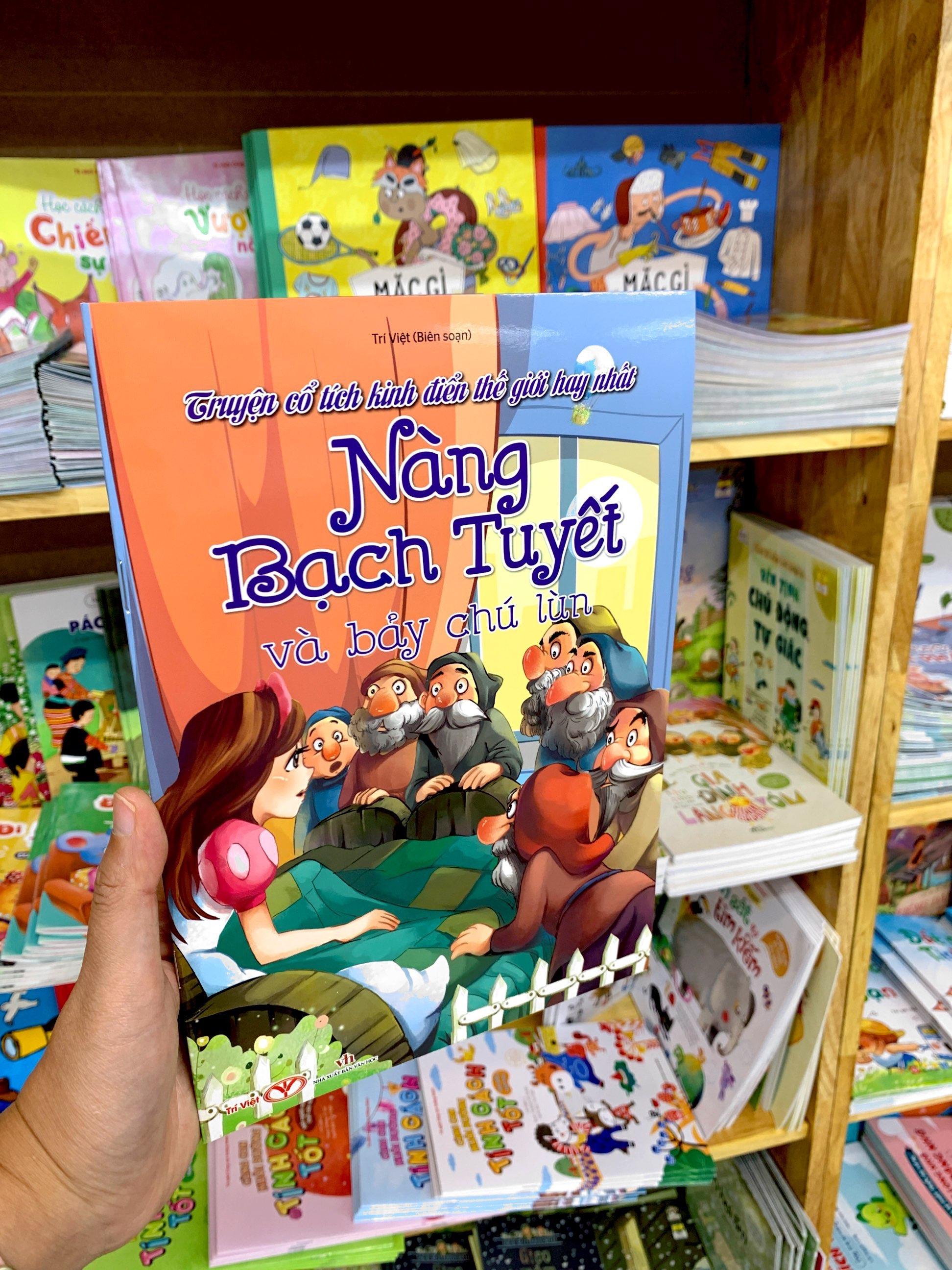 Truyện Cổ Tích Kinh Điển Thế Giới Hay Nhất - Nàng Bạch Tuyết Và Bảy Chú Lùn