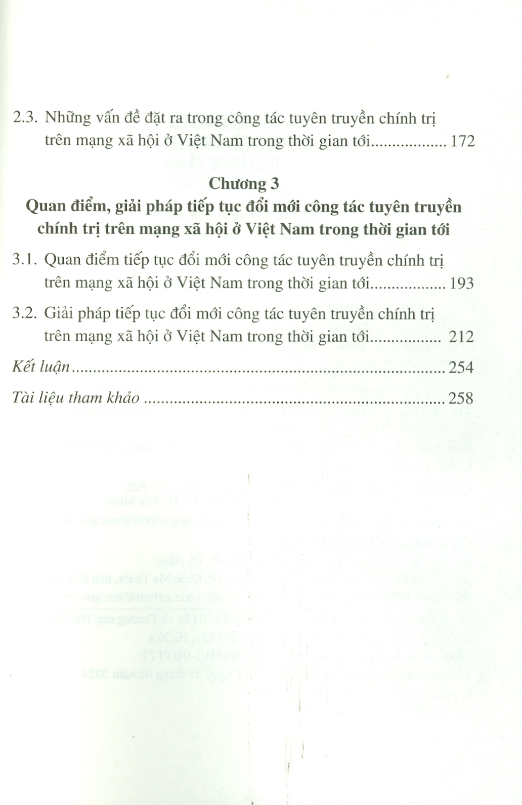 Đổi Mới Công Tác Tuyên Truyền Chính Trị Trên Mạng Xã Hội Ở Việt Nam Hiện Nay - PGS.TS. Nguyễn Thị Trường Giang (Chủ biên)