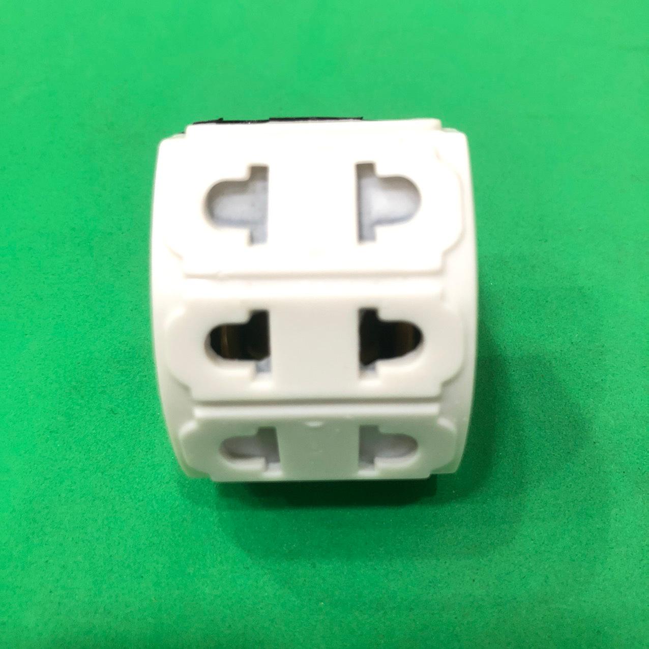 Phích chia 5 cóc 1500W Vina