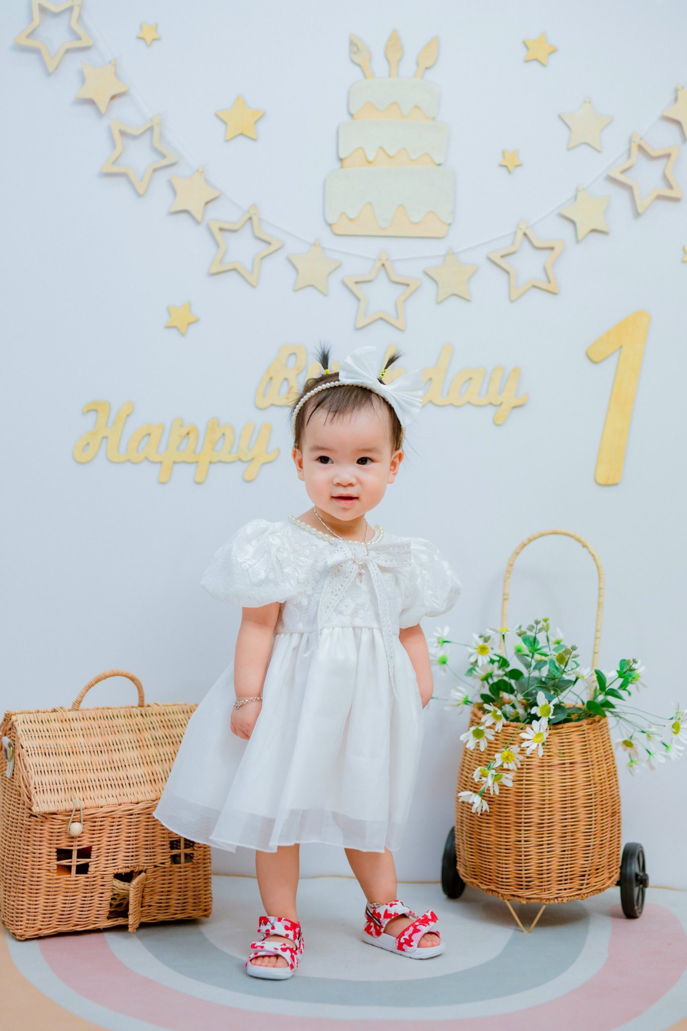 Váy Ren Trắng Bé Gái 4 Đến 28kg, Đầm Công Chúa Kèm Cài Xinh