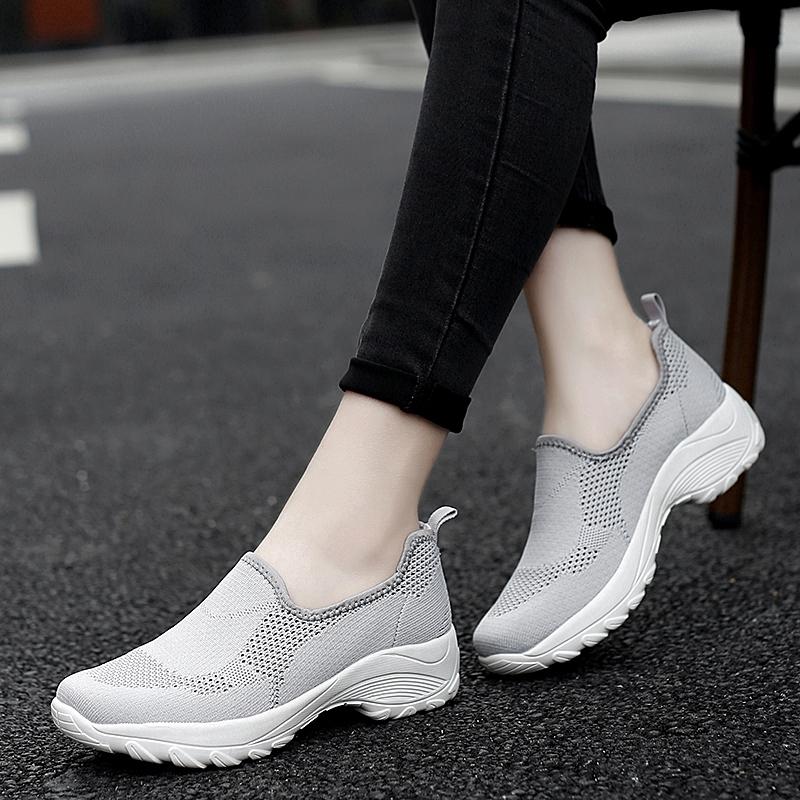 2020 Fashion women outdoor soft running sneakers casual sport shoes