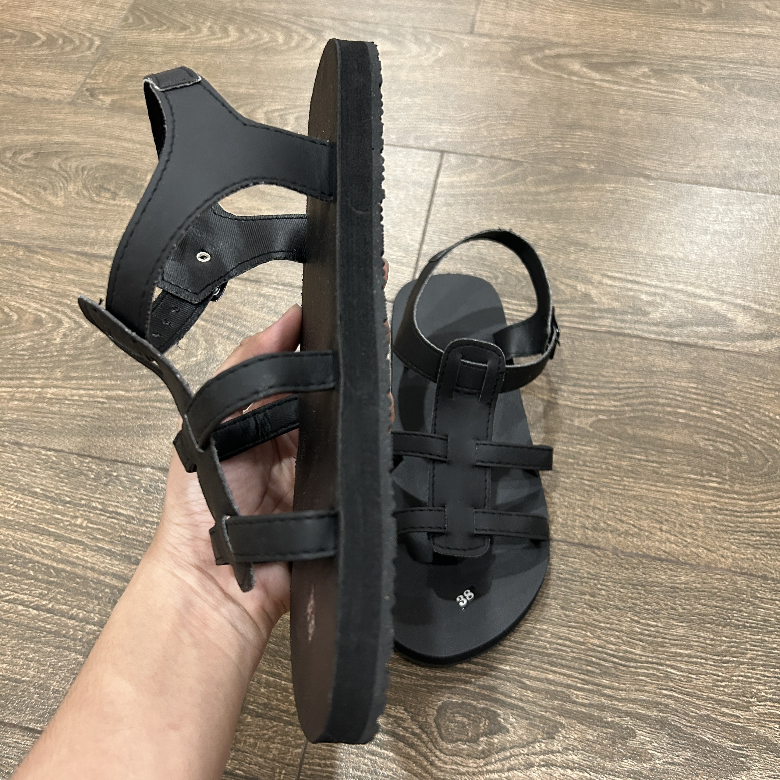 Giày sandal nữ quai rọ đan bassic đế cao 1.5 CM LYNA SANDAL