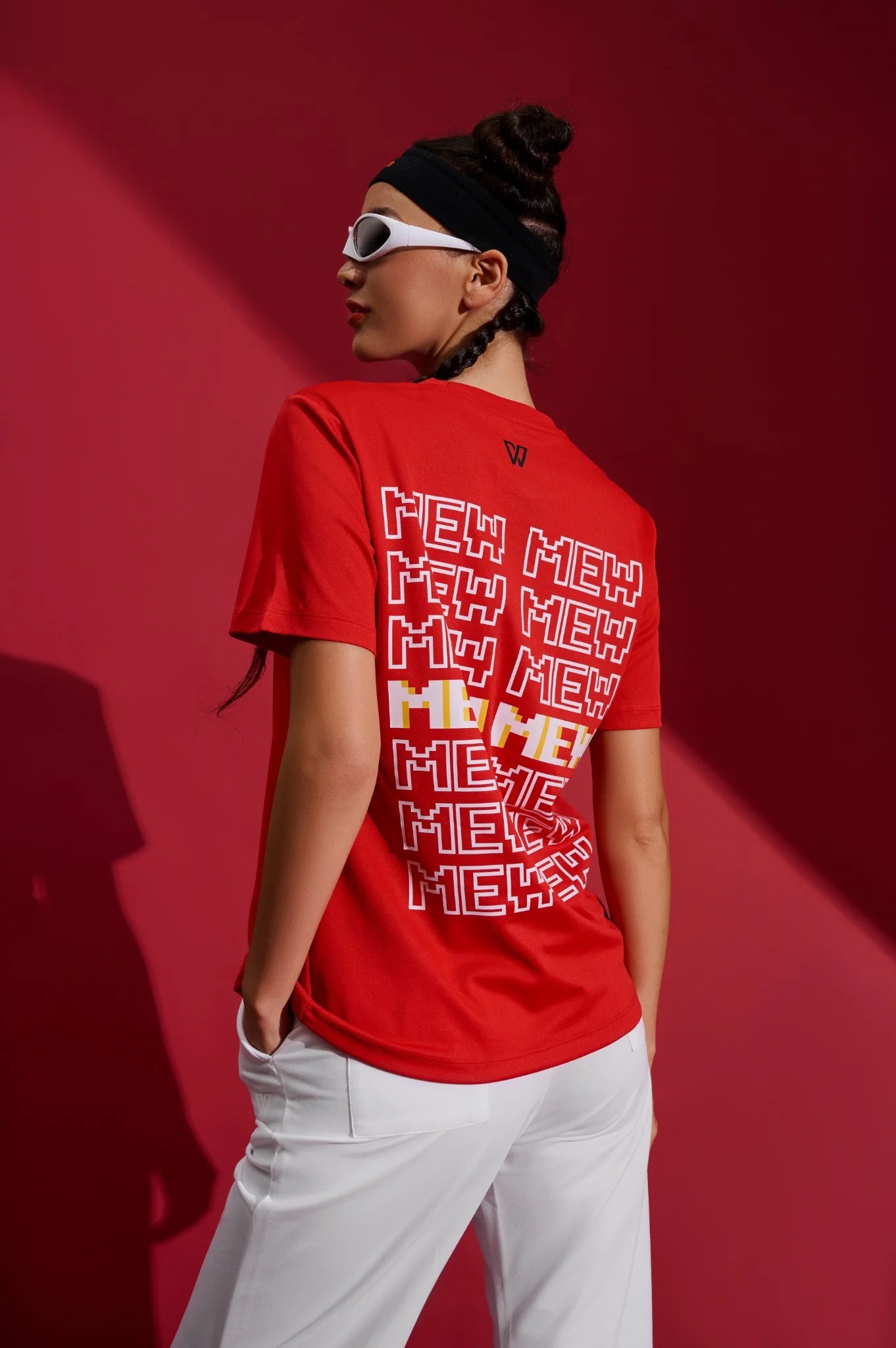 ÁO THUN THỂ THAO THỜI TRANG ONWAYS KHÁNG KHUẨN NỮ 8 BIT GRAPHIC T-SHIRT W13033 WOMEN