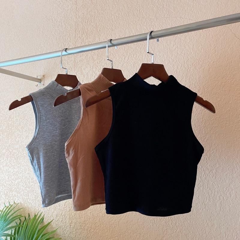 Áo Croptop Cổ Lọ Sát Nách