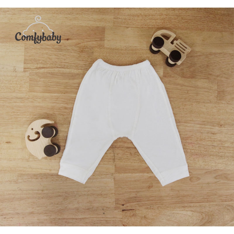 Set 5 món gồm quần, áo, mũ, tất, găng tay Comfybaby