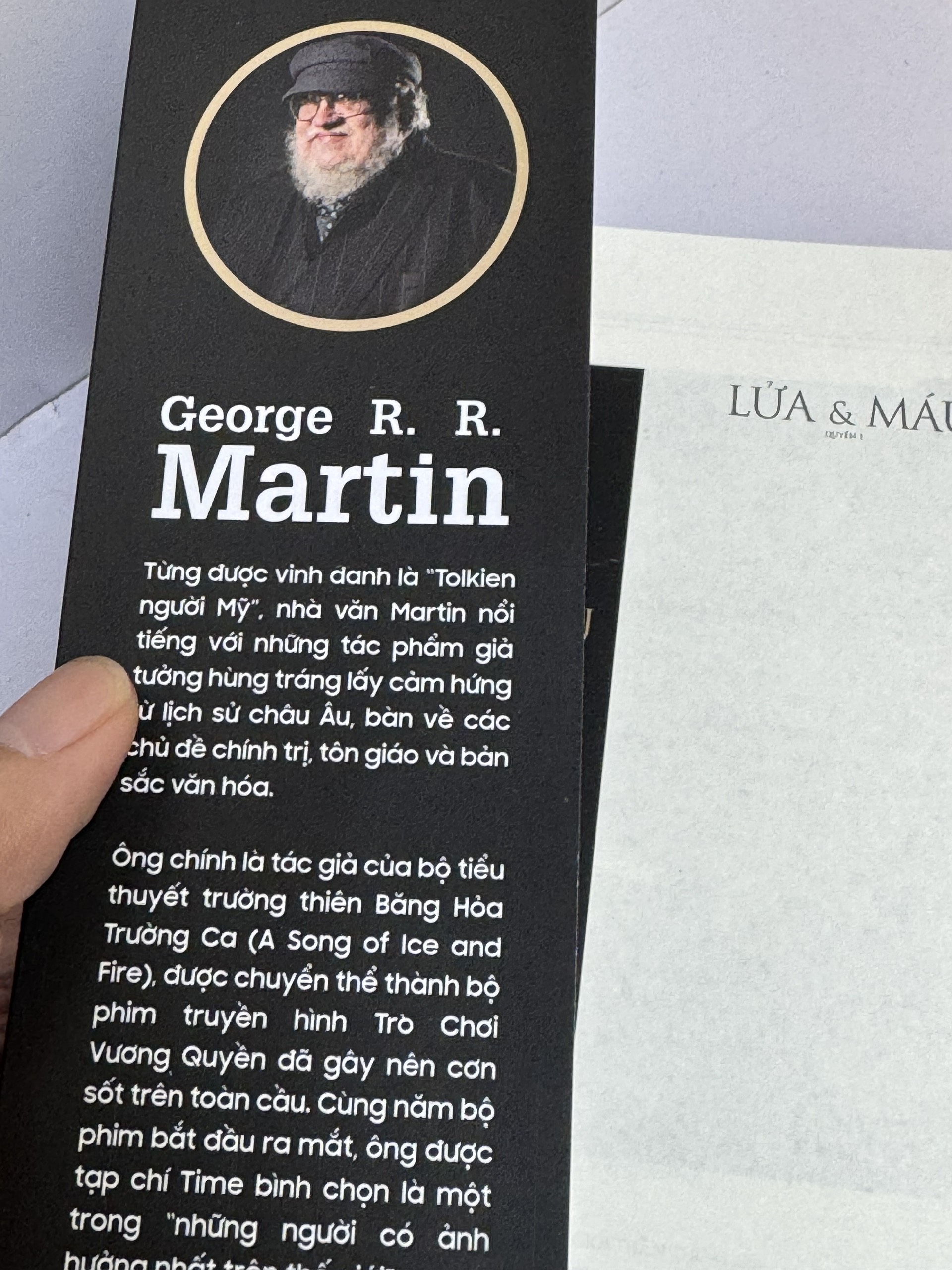 LỬA VÀ MÁU (2 Tập) – George R.R Martin - Thế Giới Thần Thoại dịch – Bách Việt