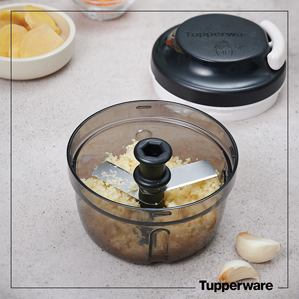 Máy xay tay Turbo Chopper Tupperware-MÀU ĐEN