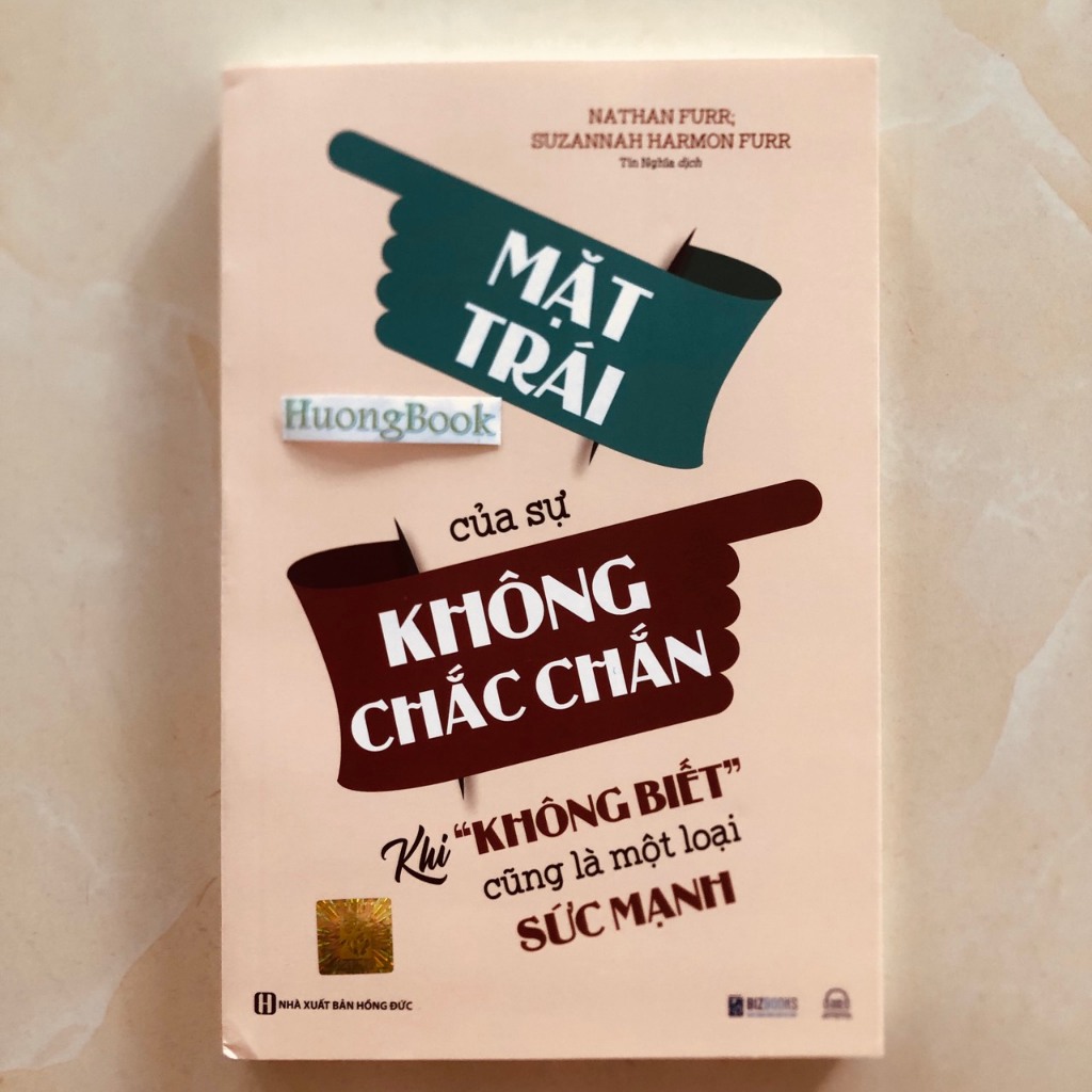 Sách - Mặt Trái Của Sự Không Chắc Chắn