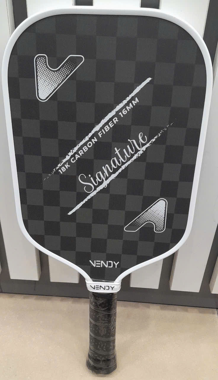 Vợt Tập Pickleball VENDY Signature 18K Carbon Fiber 16mm - Hàng Chính Hãng (1 Cái)