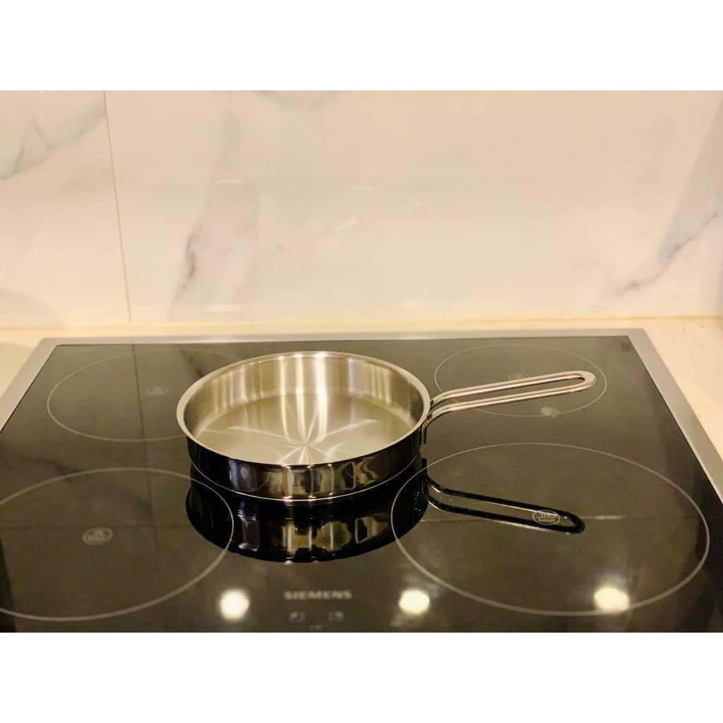 Chảo WMF Mini Sortiment Frying Phan D 18cm, Chảo Đức Đa Năng, Thiết Kế Nhỏ Gọn, Độ Bền Cao Và Khả Năng Truyền Nhiệt Tốt, Nhập Khẩu Đức, Hàng Chính Hãng
