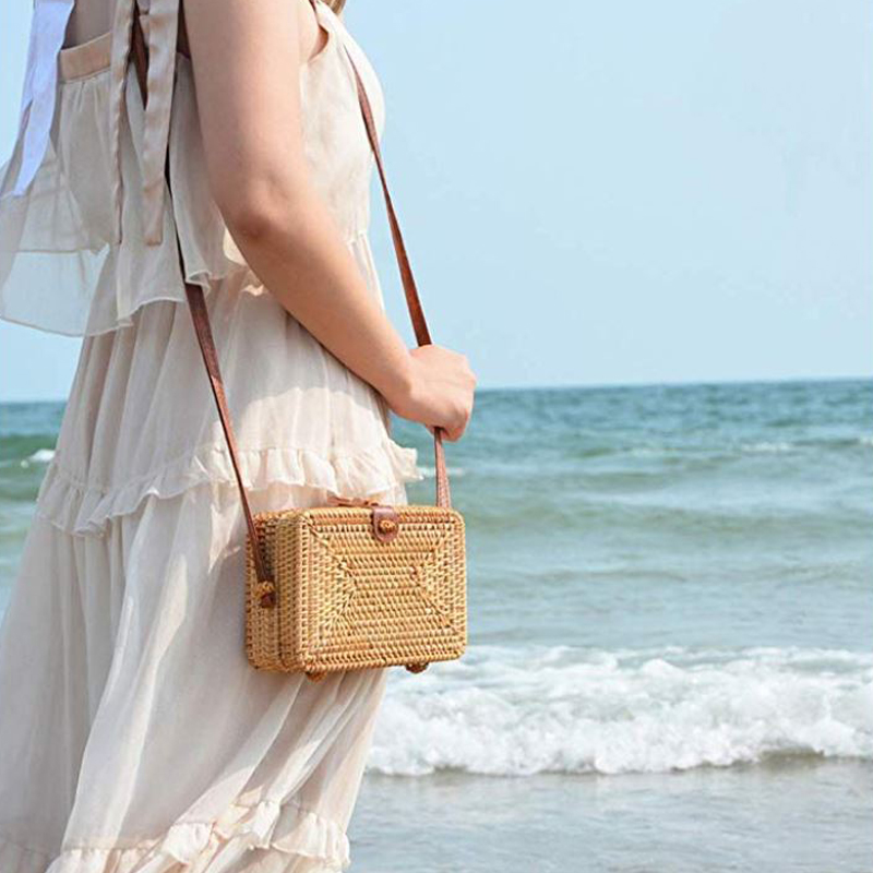 Túi cói chữ nhật kiểu messenger phong cách Boho thanh lịch - Với Móc khóa hình sóc chuột cực cute