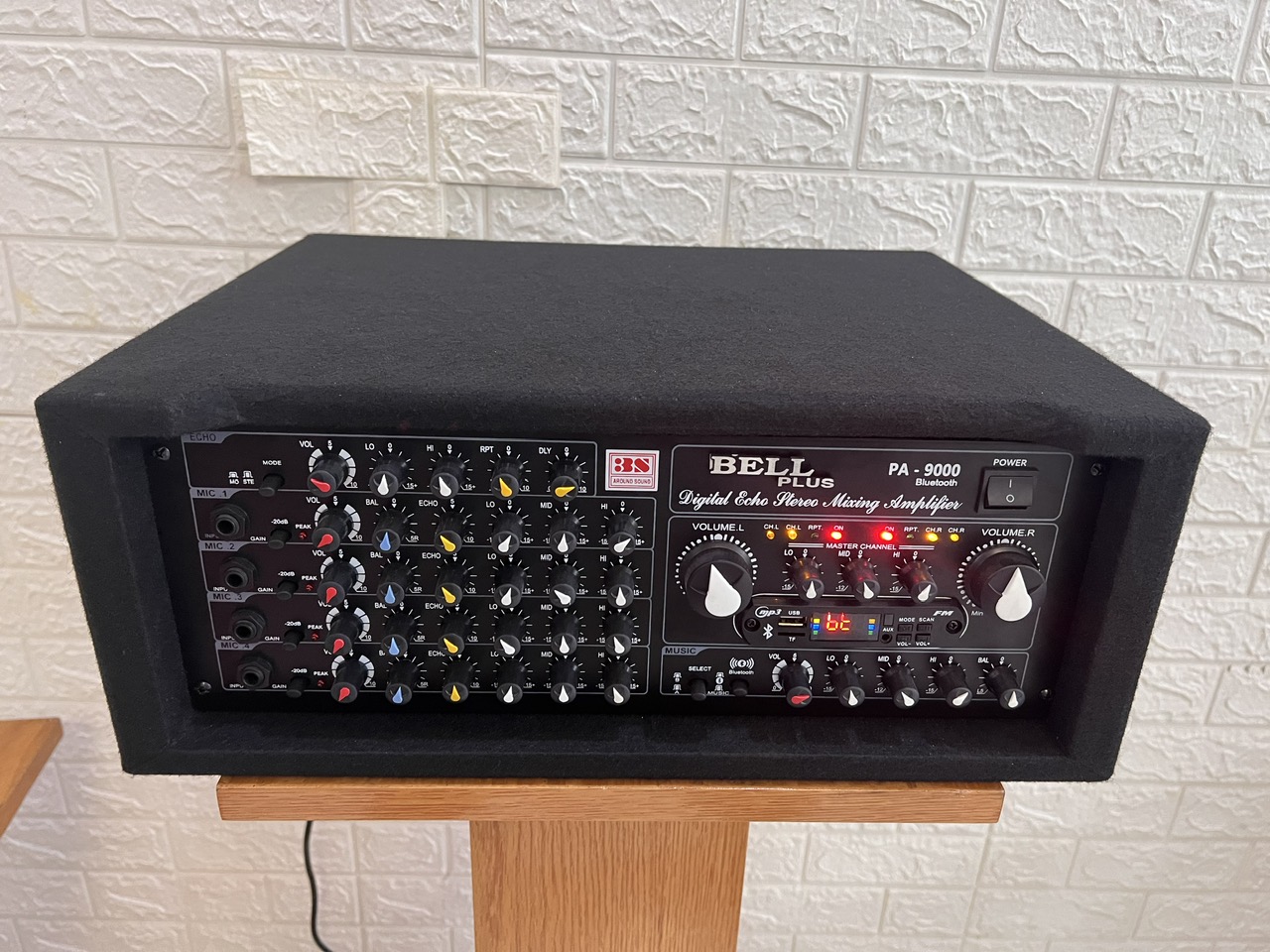 Âmpli bọc nỉ 16 sò karaoke và nghe nhạc cao cấp BellPlus PA - 9000