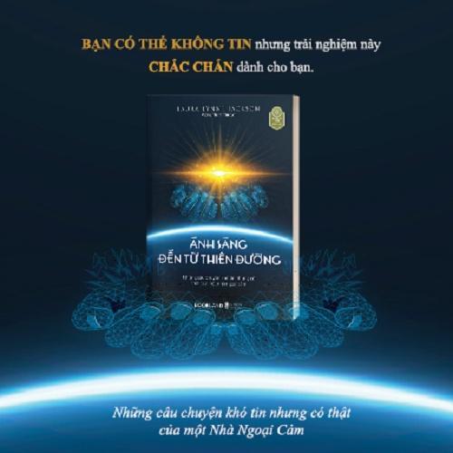 Sách Ánh Sáng Đến Từ Thiên Đường - Bản Quyền