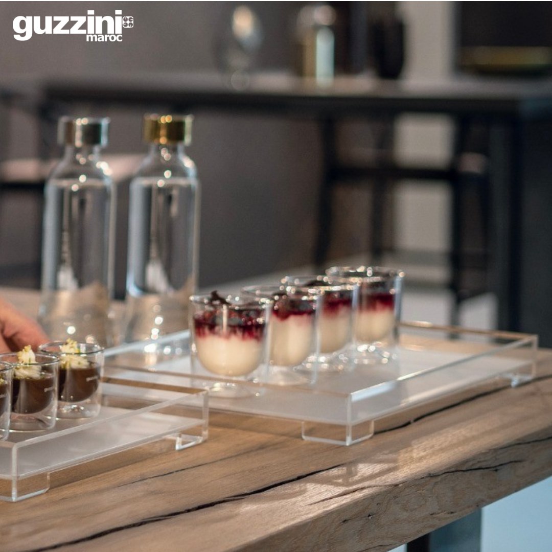 Khay Nhựa Cao Cấp Cỡ Vừa Guzzini M Tray "Essence" - Thiết Kế Hiện Đại - Dễ Dàng Cầm - Đế Phủ Satin Chống Trầy