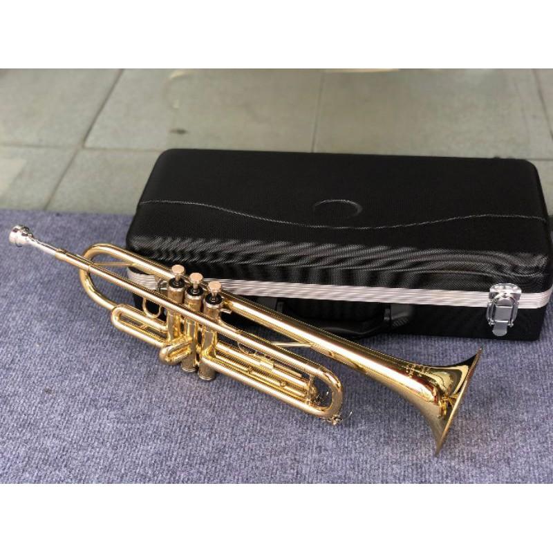 kèn trumpet yamaha màu vàng