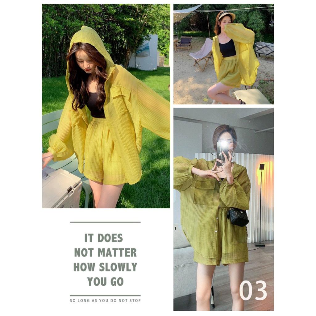 Set Áo Khoác Mỏng Kèm Quần Đùi Xanh Bơ Có Mũ Vải Đũi Gân Đi Biển