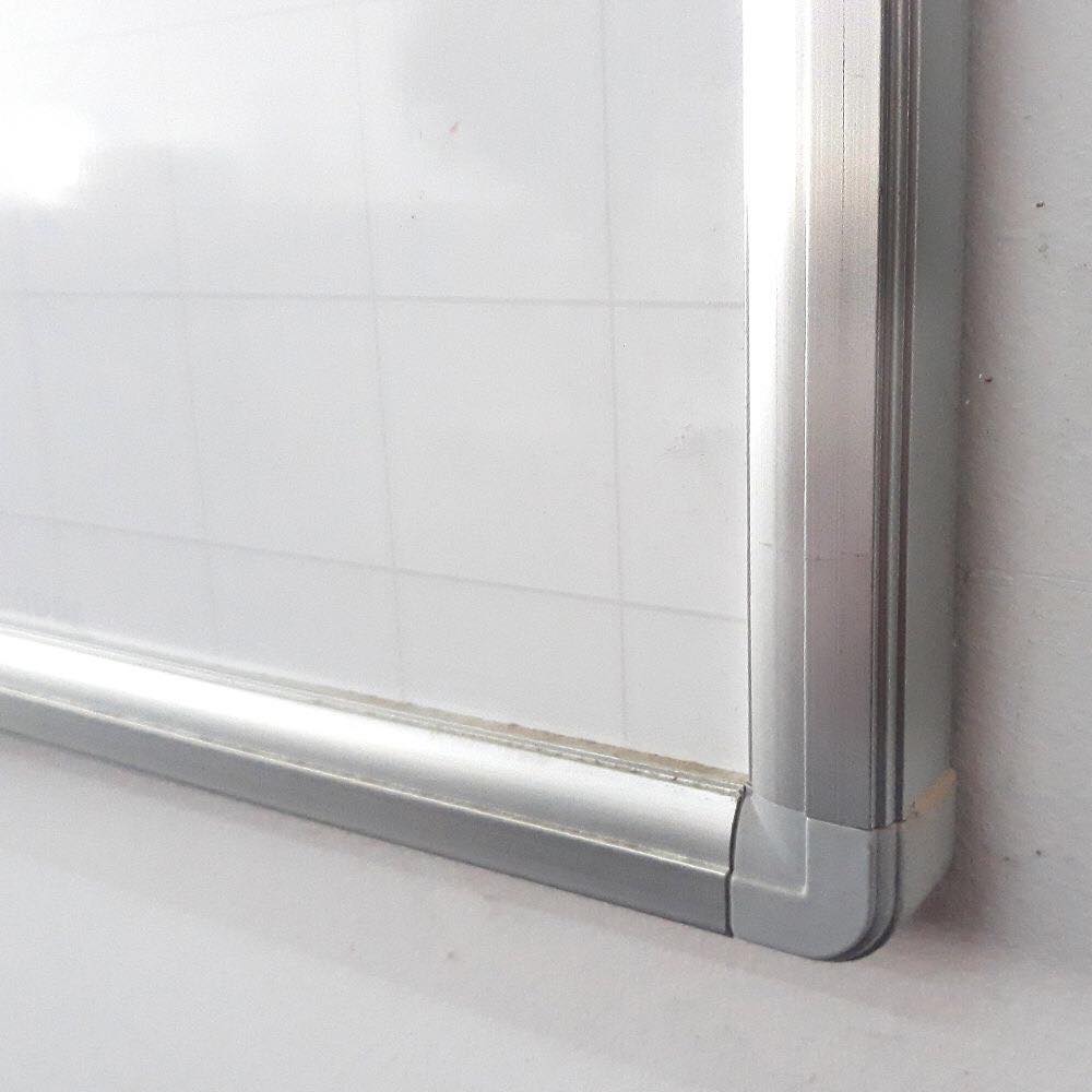 Bảng Từ Trắng Có Dòng Kẻ 80cm x 120cm