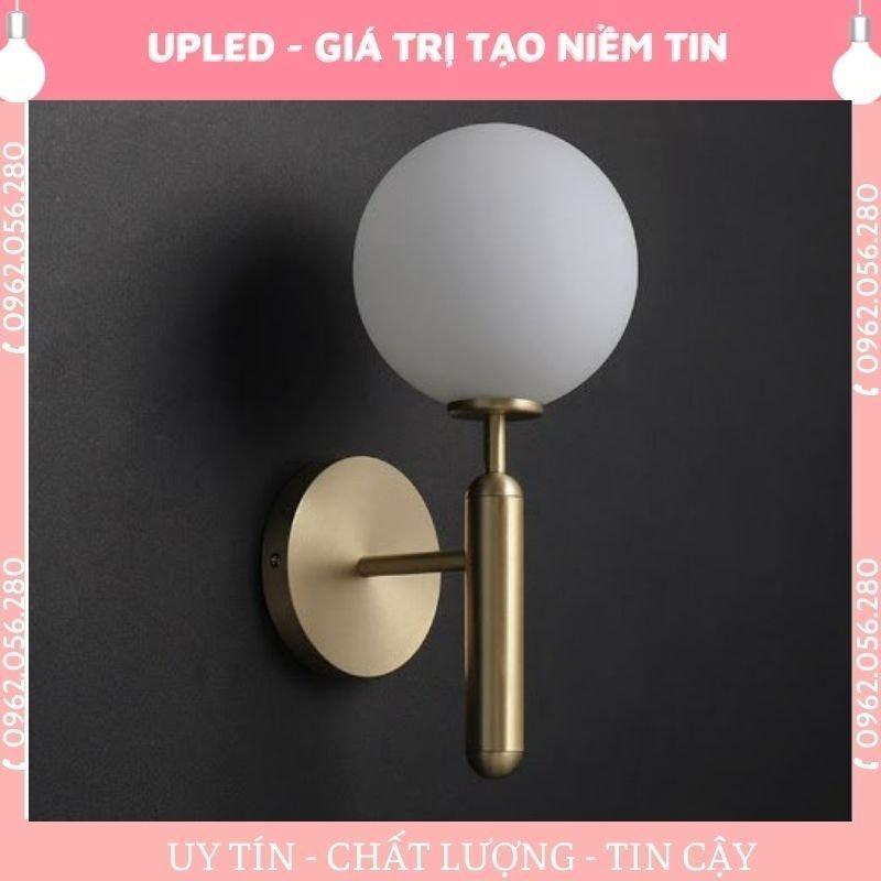 Đèn treo tường cao cấp tặng kèm bóng Led, đèn treo tường hiện đại chao cầu thân mạ vàng - Upled