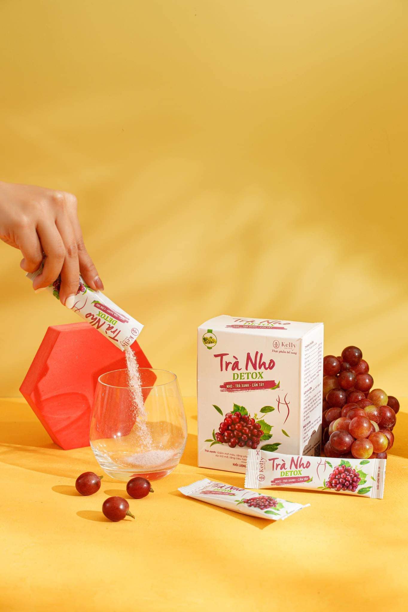 Trà Nho Detox Kelly Mẫu Mới 12gói kèm 1 gói Detox Rau Củ Hỗ Trợ Giảm Cân - An Toàn , Hiệu Quả